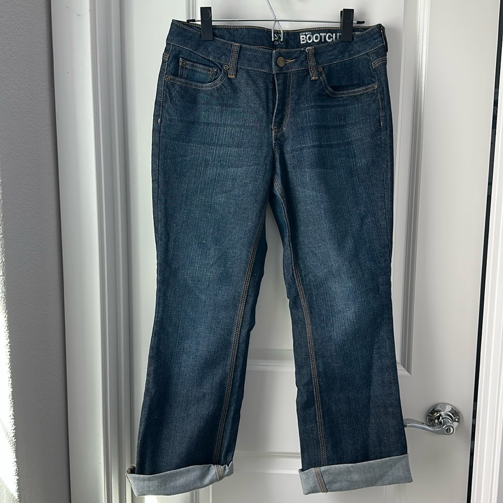 New York & Company Low Rise Bootcut Curvy Denim Jeans Size 10P